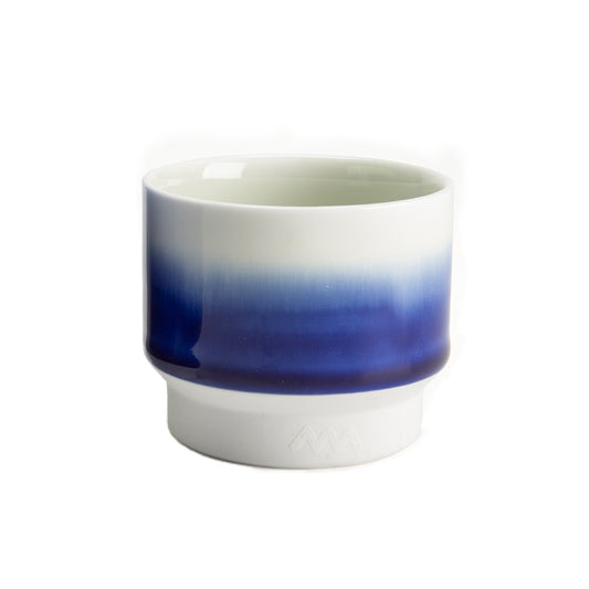 Asemi Hasami-Yaki Tasse Indigo Gradient Klein